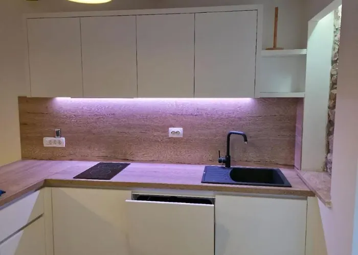 Moki's Place * 扎达尔